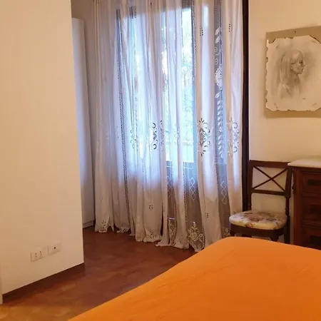 Accogliente Villetta Bi-Familiare Pietrasanta Exterior photo